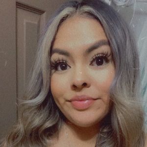 Meet your Posher, Kenia